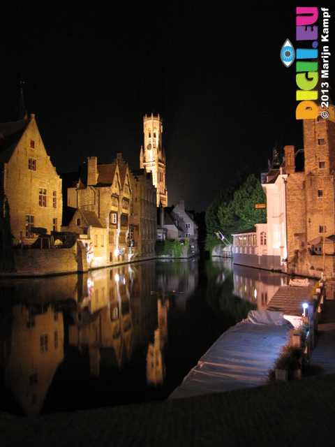 SX30187 Belfort van Brugge at night